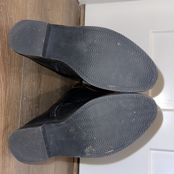 Tommy Hilfiger, size 8, black and brown - Picture 5 of 6